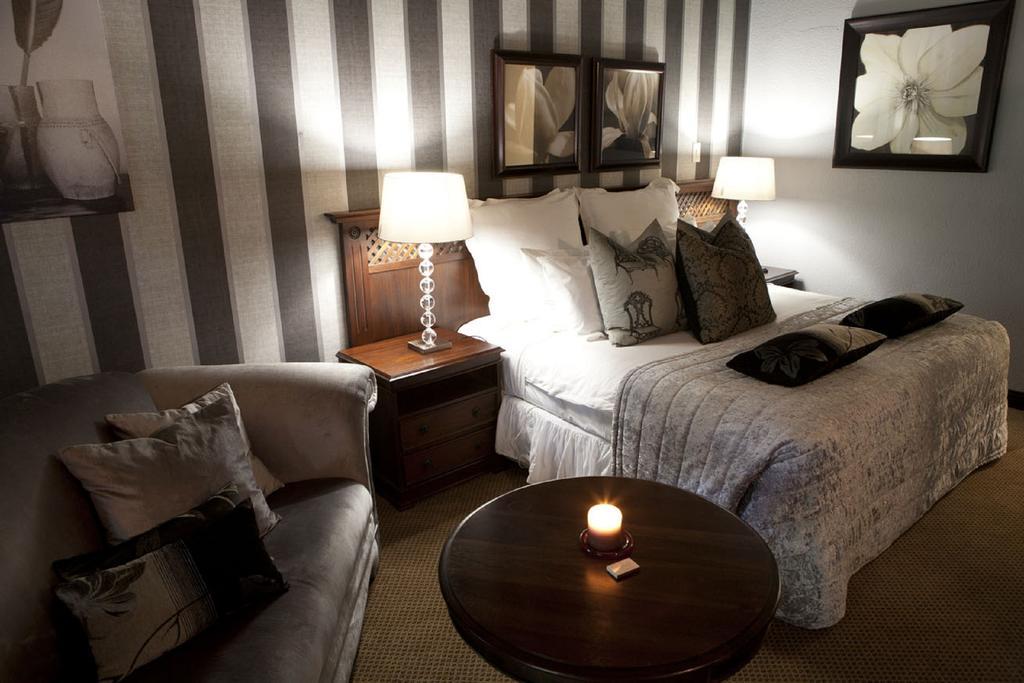 Valley Lodge & Spa Магалисбург Стая снимка